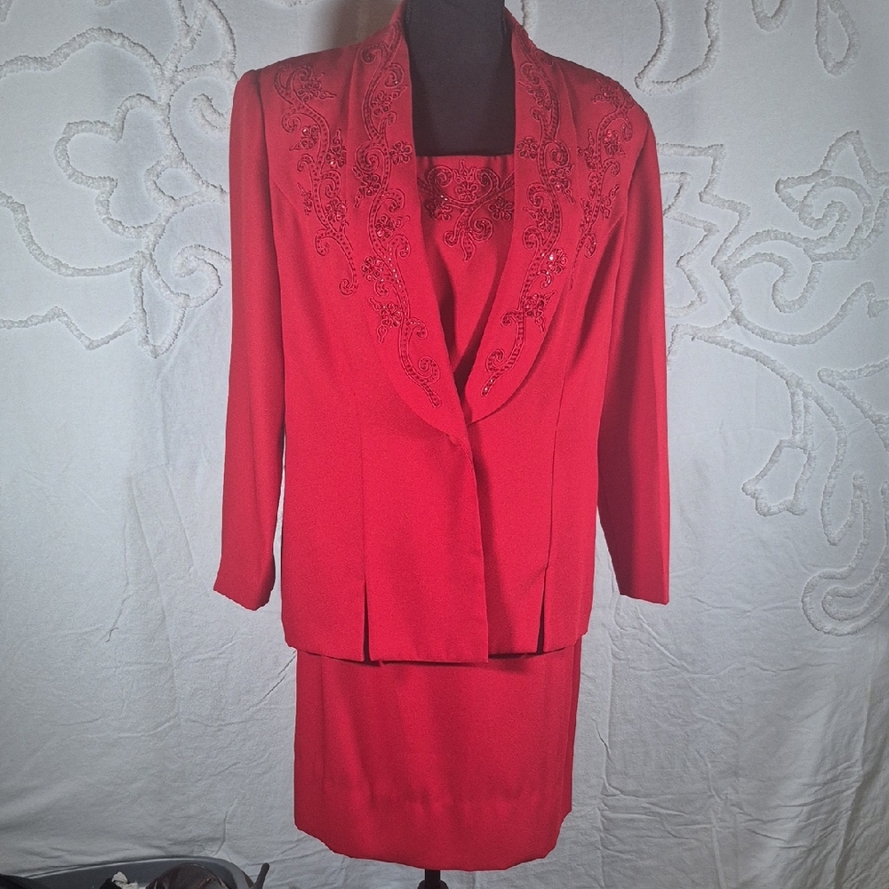 PLAZA SOUTH 3 PIECE SKIRT Set